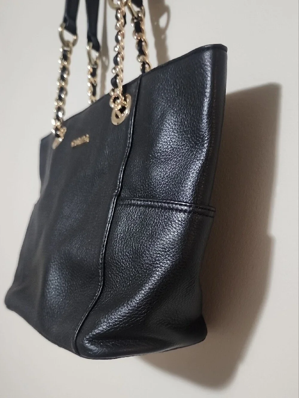 EUC Calvin Klein Black Pebbled Leather Tote Gold Chain Strap Whimsigoth Designer
